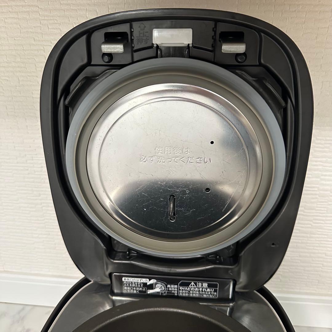 TOSHIBA 東芝 真空圧力IH炊飯器 RC-10VXVE3