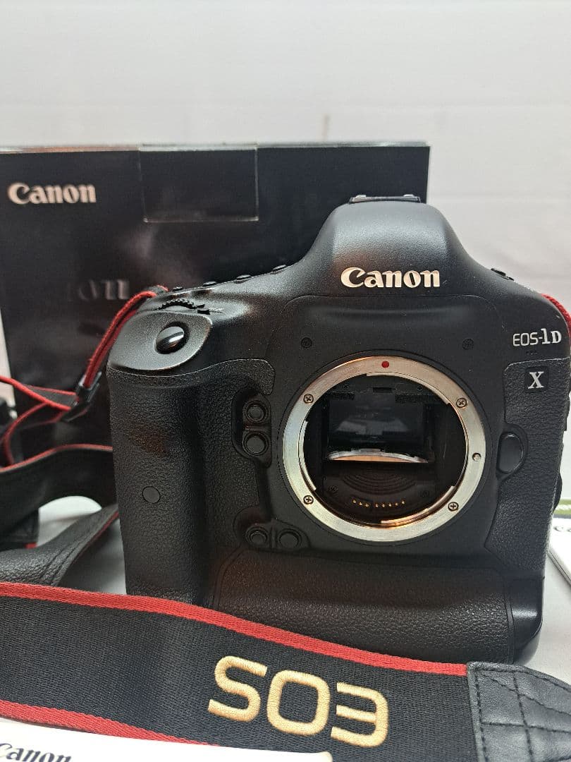 カズ　Canon EOS-1D X 本体