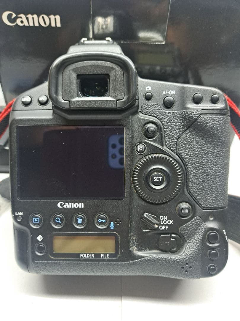 カズ　Canon EOS-1D X 本体