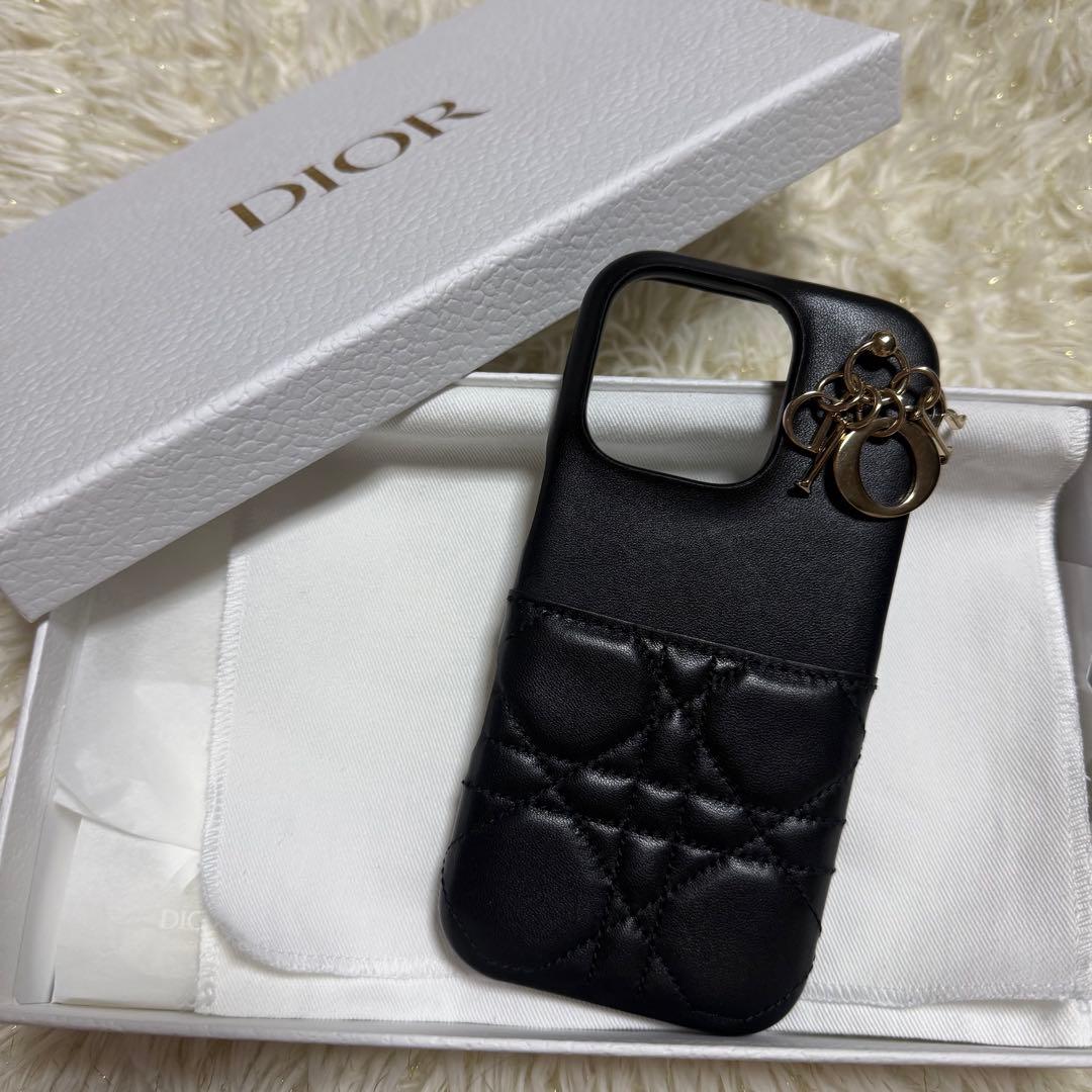 Christian Dior iPhone16 pro ケース