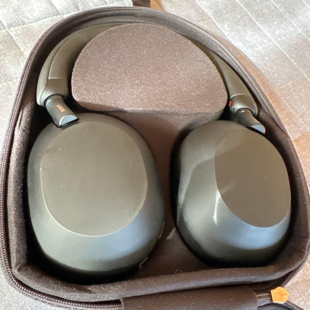 SONY WH-1000XM5（ブラック）