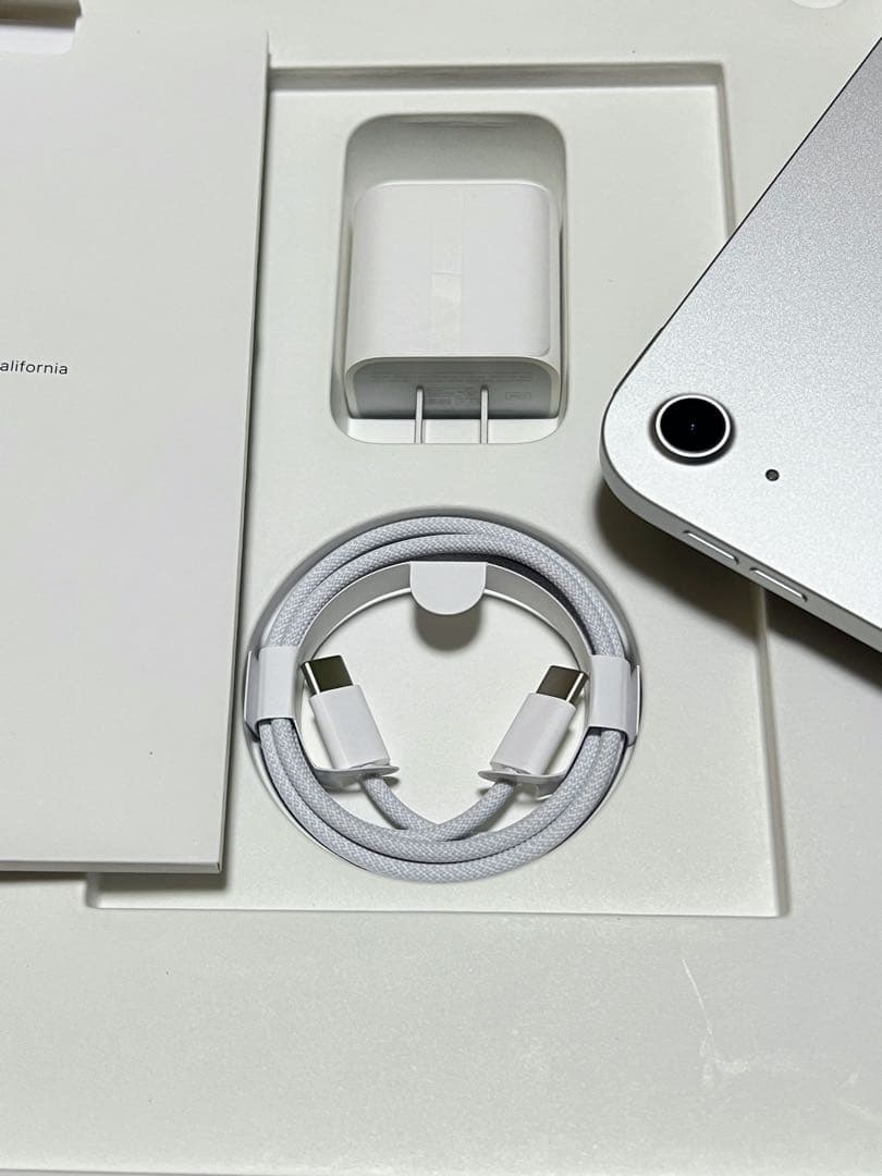 iPad 第11世代 A16（2025）128GB シルバー　Wi-Fiモデル
