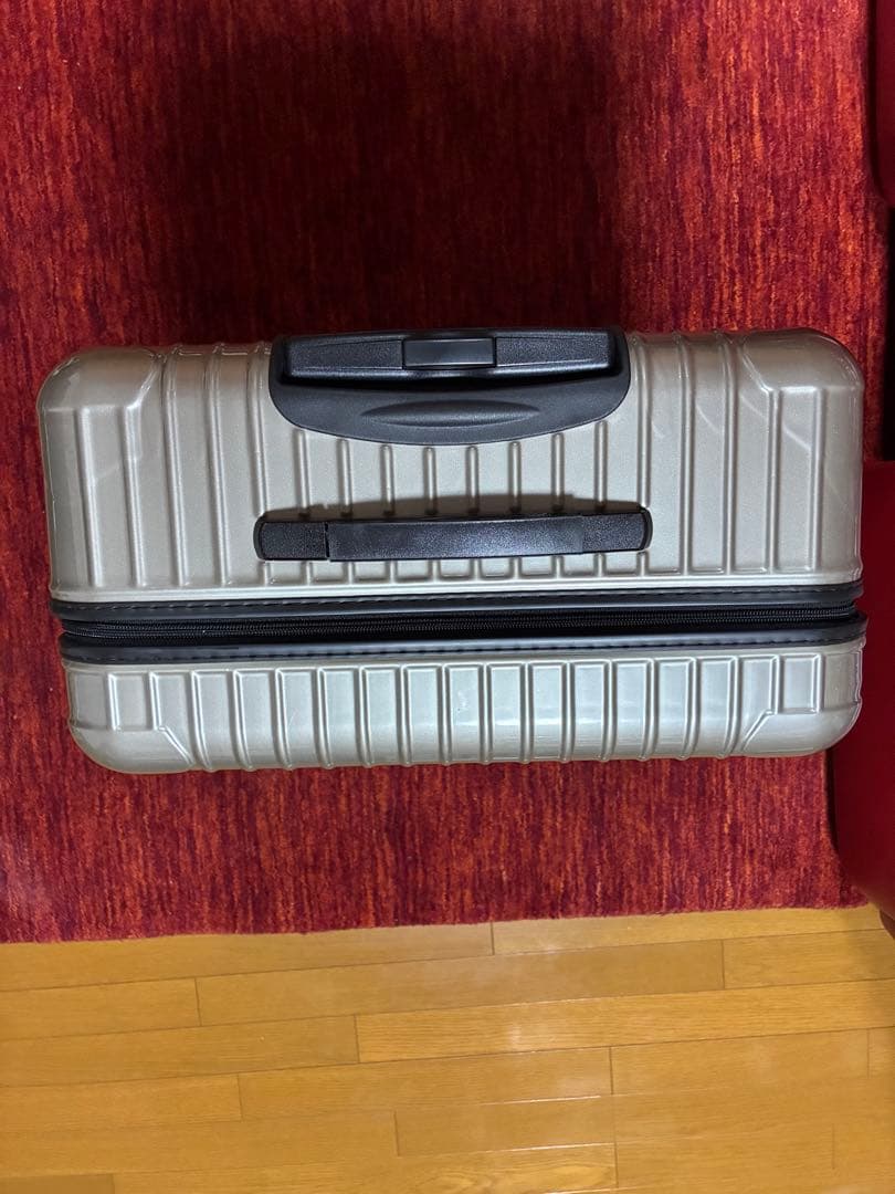 本日までのセール！リモワ サルサ 約82L 2輪 キャリーケース