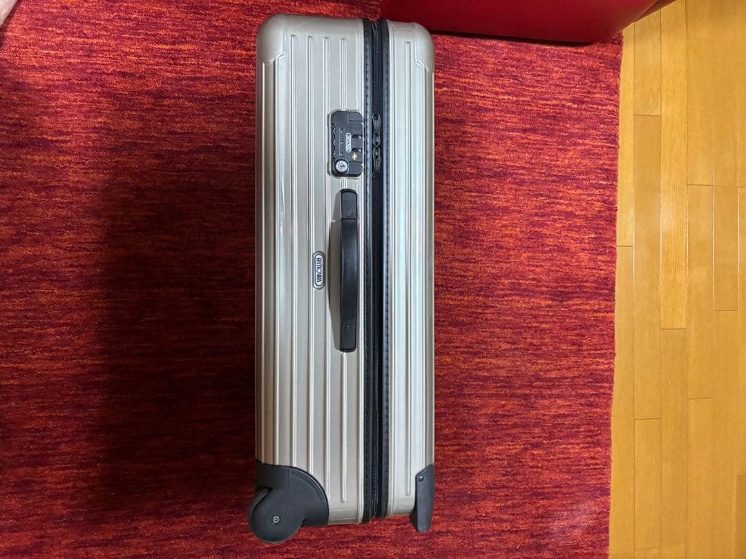 本日までのセール！リモワ サルサ 約82L 2輪 キャリーケース