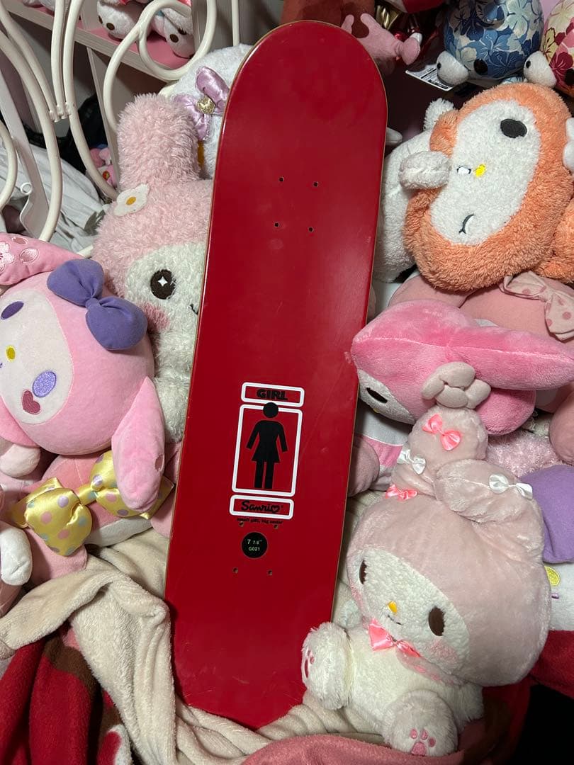 希少 ハローキティ ガール スケボー