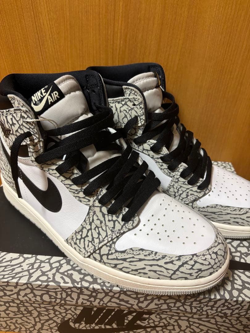 Nike Air Jordan 1 aj1ホワイトセメント