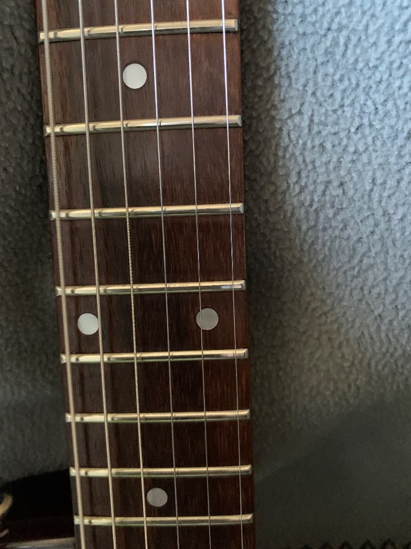 Epiphone LP-100 (Lespaul studio 廉価版)