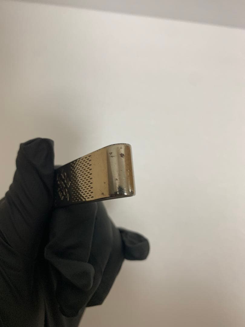 LOUIS VUITTON マネークリップ 早い者勝ち金額これ以上下げれません