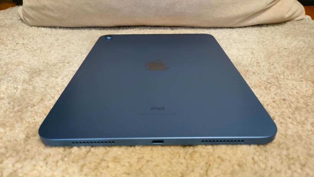 iPad 第10世代 Wi-Fi 64GB Blue ケースおまけ