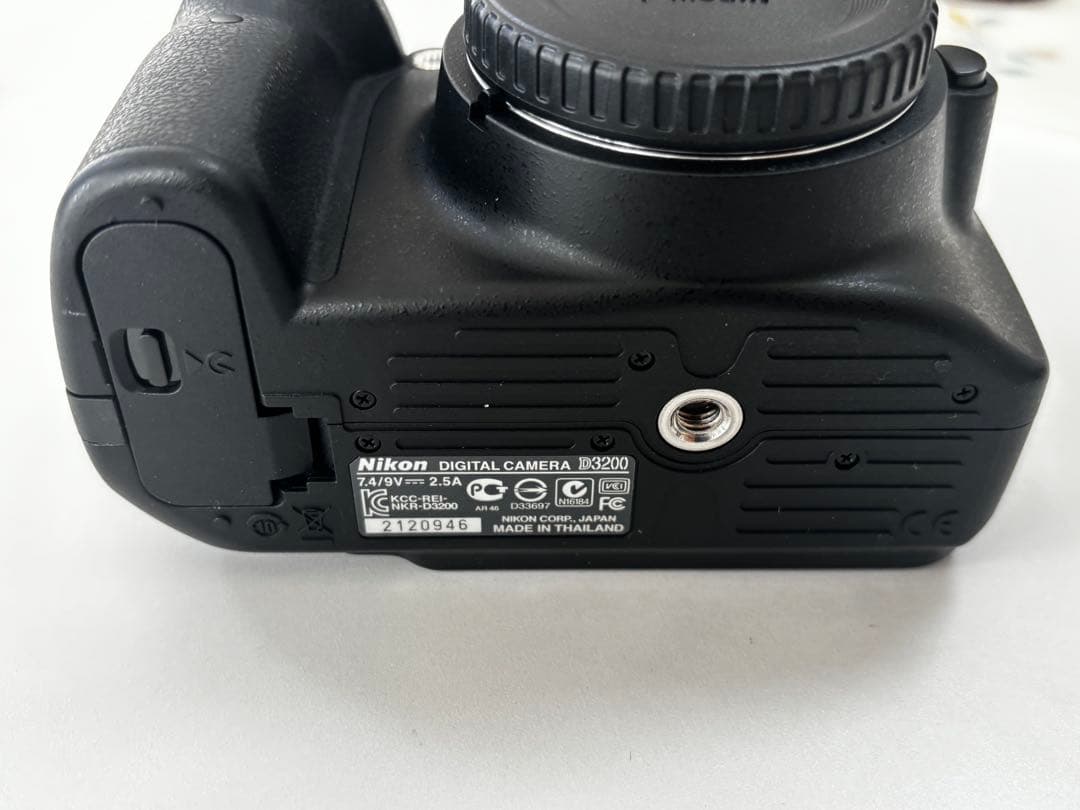 Nikon D3200 ニコン 一眼レフカメラ　ダブルズームレンズキット