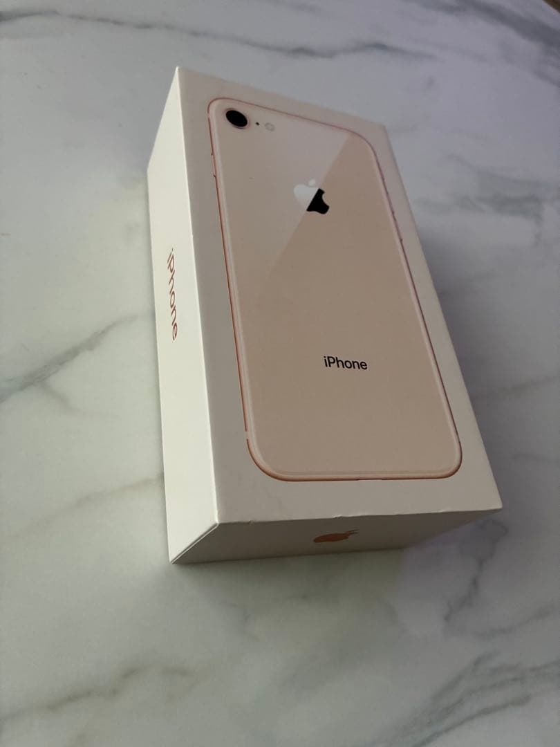 Apple iPhone 8 ゴールド 本体　箱付き