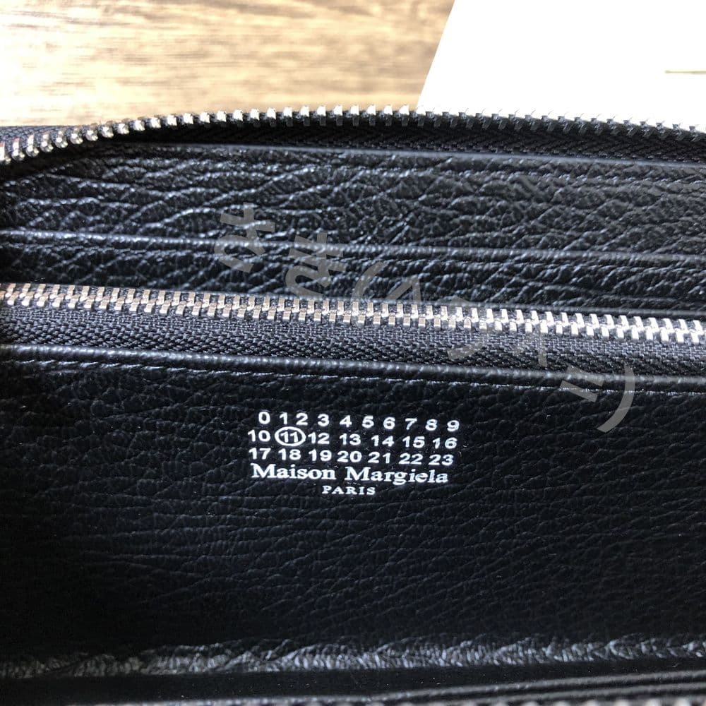 メゾンマルジェラ Maison Margiela ジッパー財布 ブラック