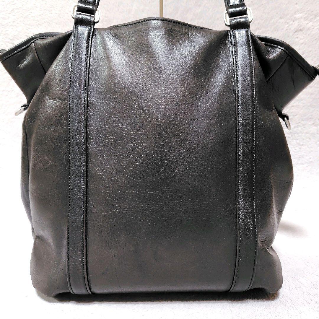 アニアリ　トートバッグ　ダークブラウン　レザー　肩がけ　2way　チャーム