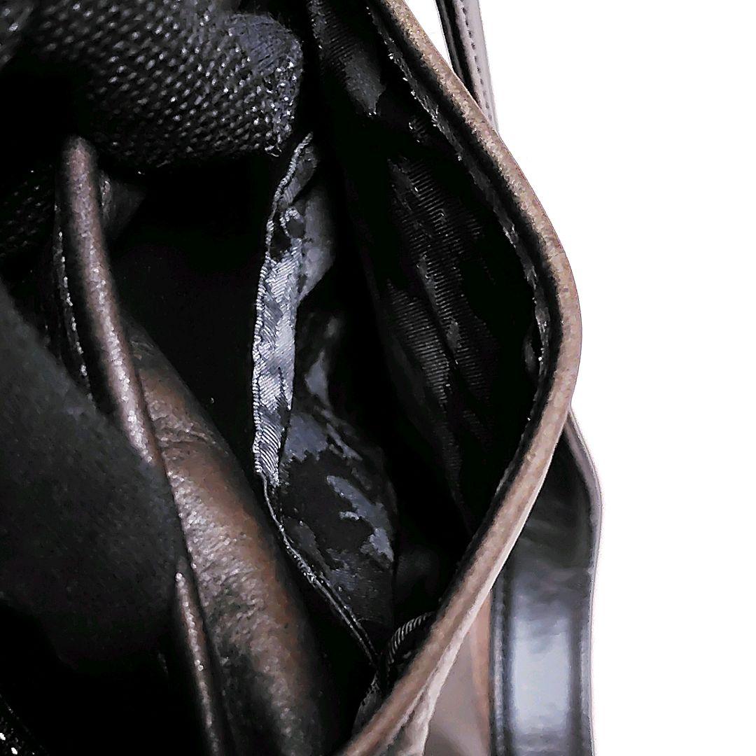 アニアリ　トートバッグ　ダークブラウン　レザー　肩がけ　2way　チャーム