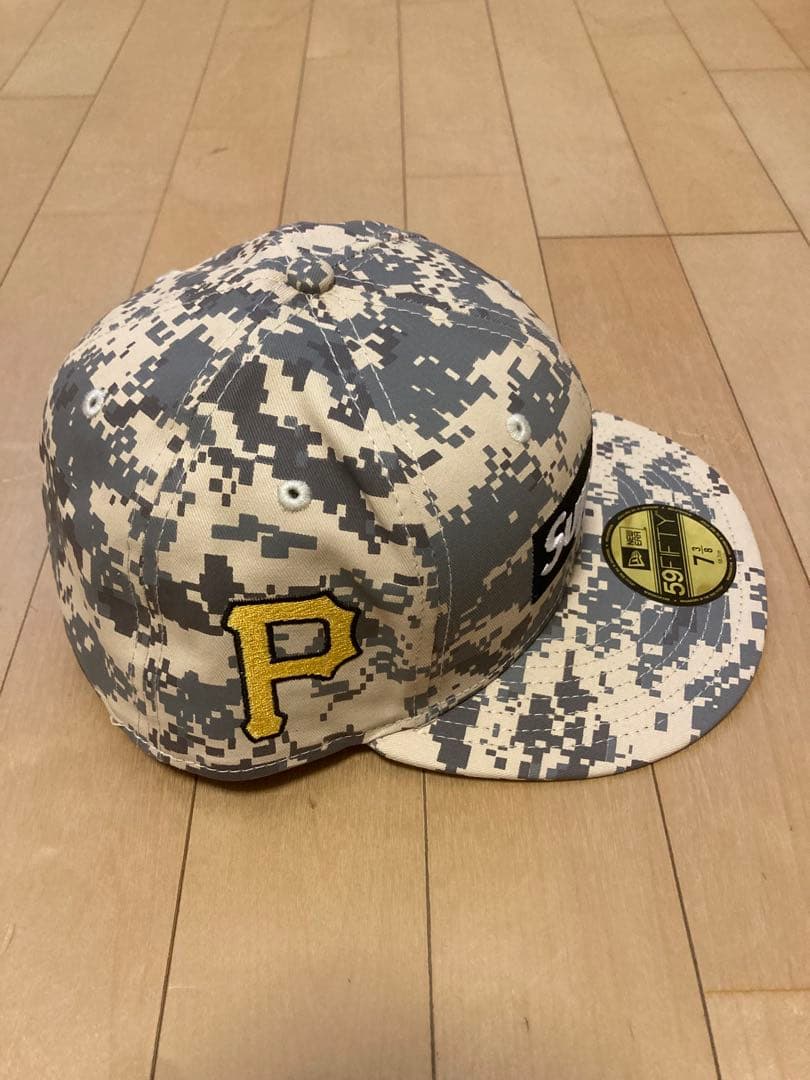 Supreme MLB Teams Box Logo New Era カモ