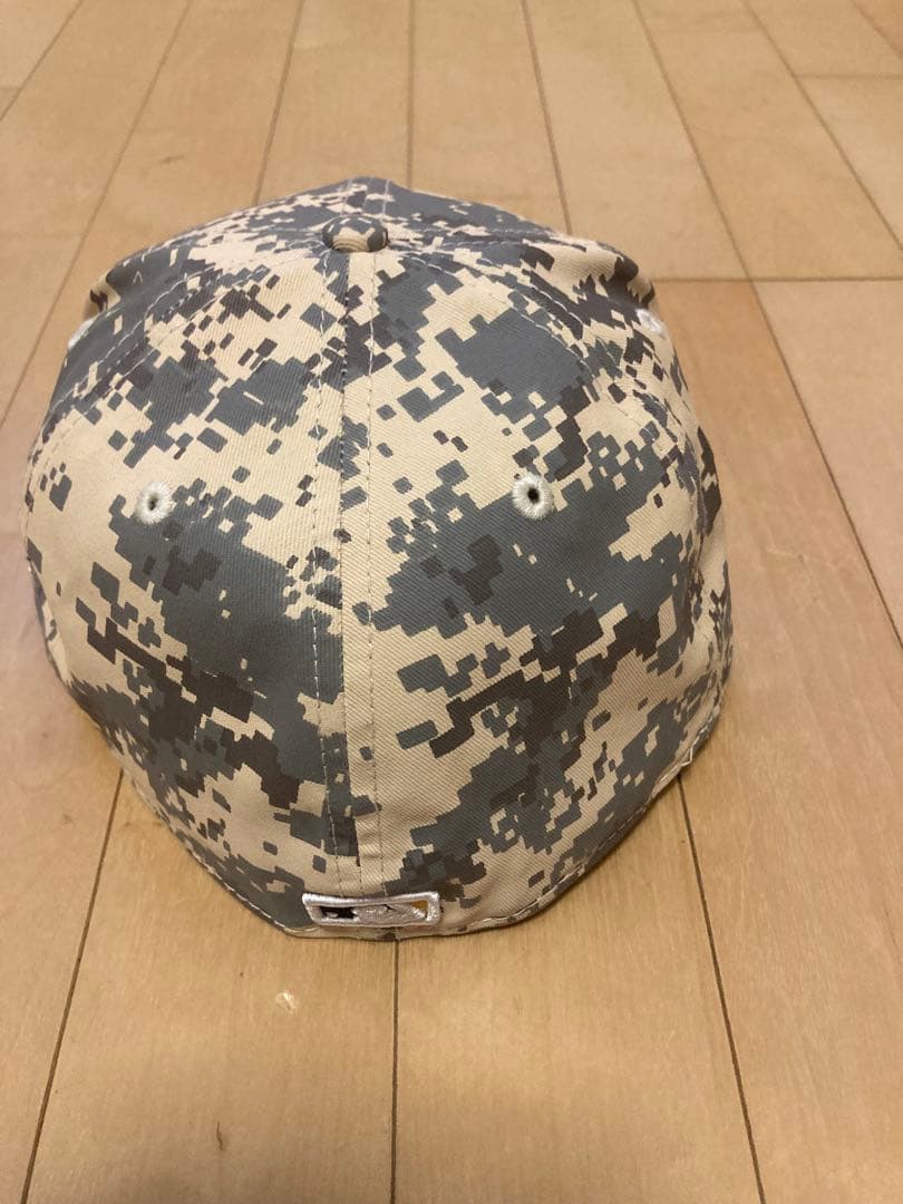 Supreme MLB Teams Box Logo New Era カモ