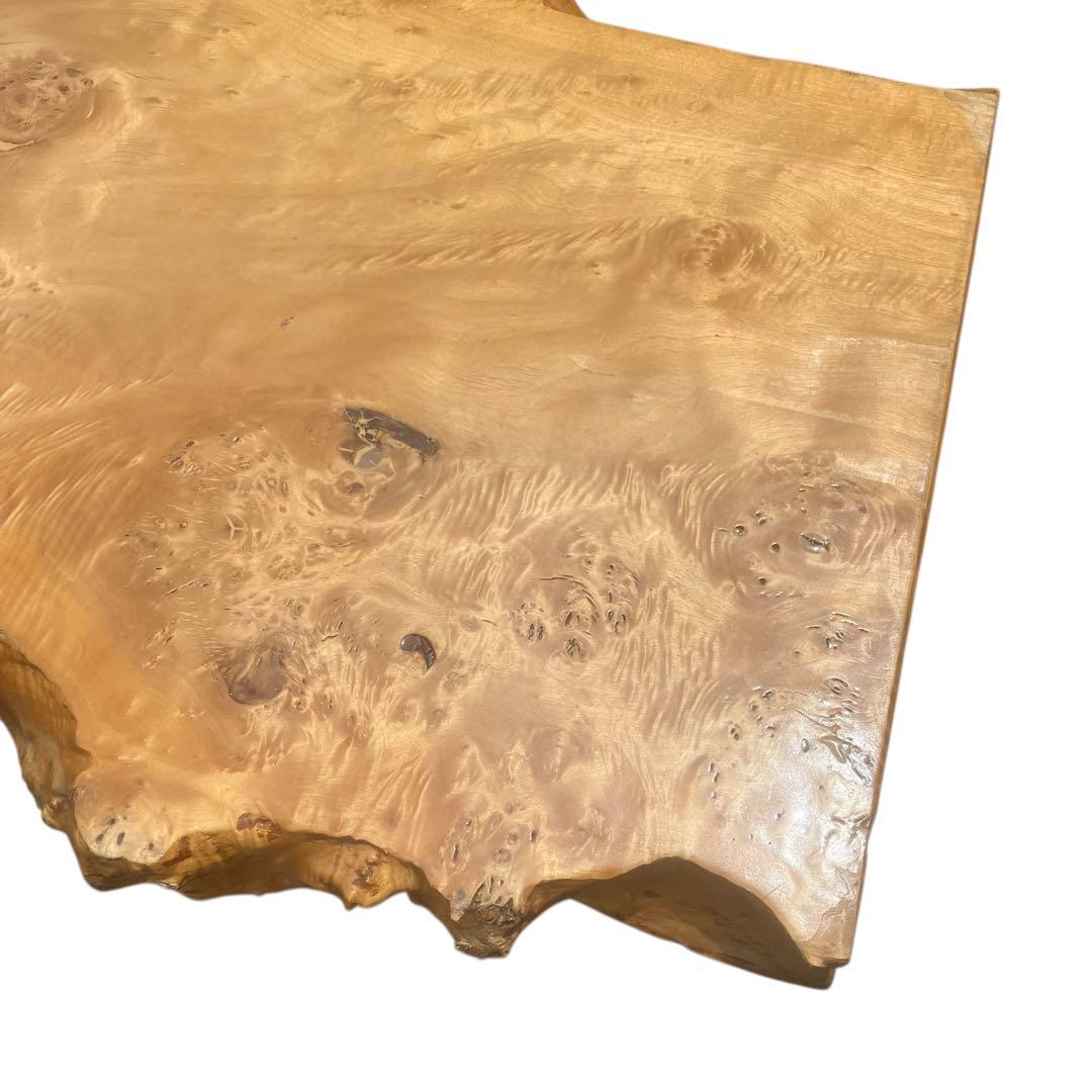 高級　一枚板　テーブル　瘤杢　重厚感のあるデザイン　座卓　花台　飾り台　天然木