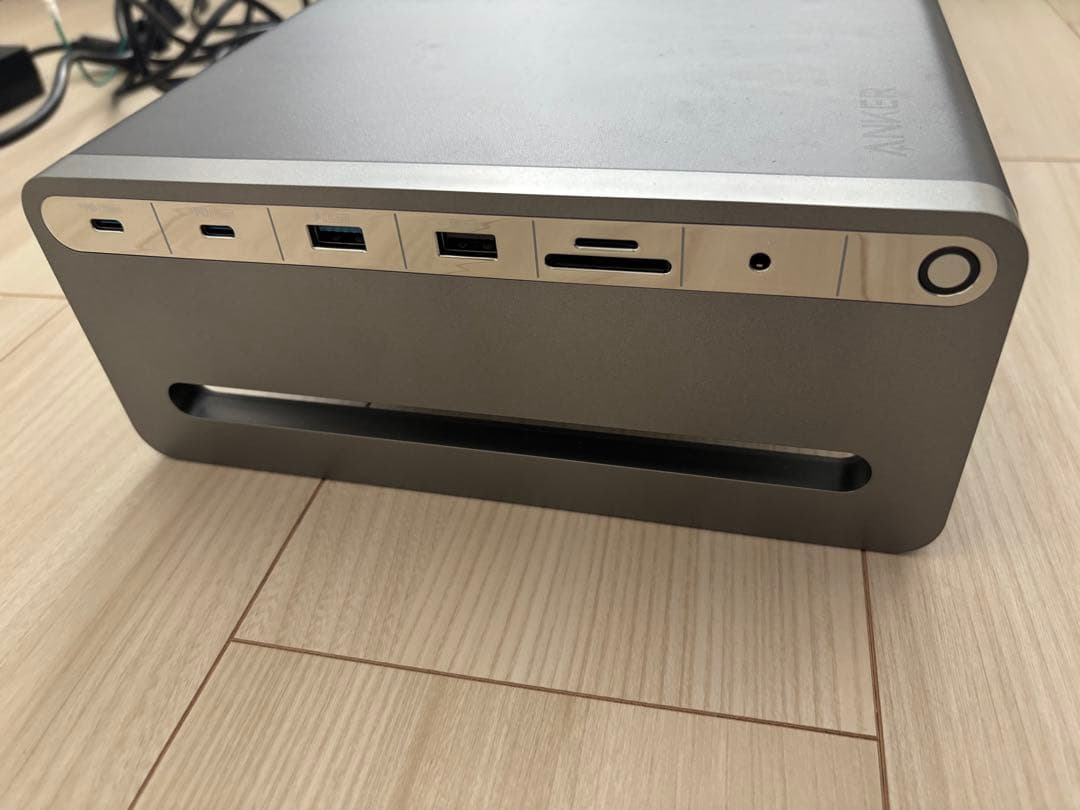 Anker 675 usb-c ドッキングステーション モニタースタンド