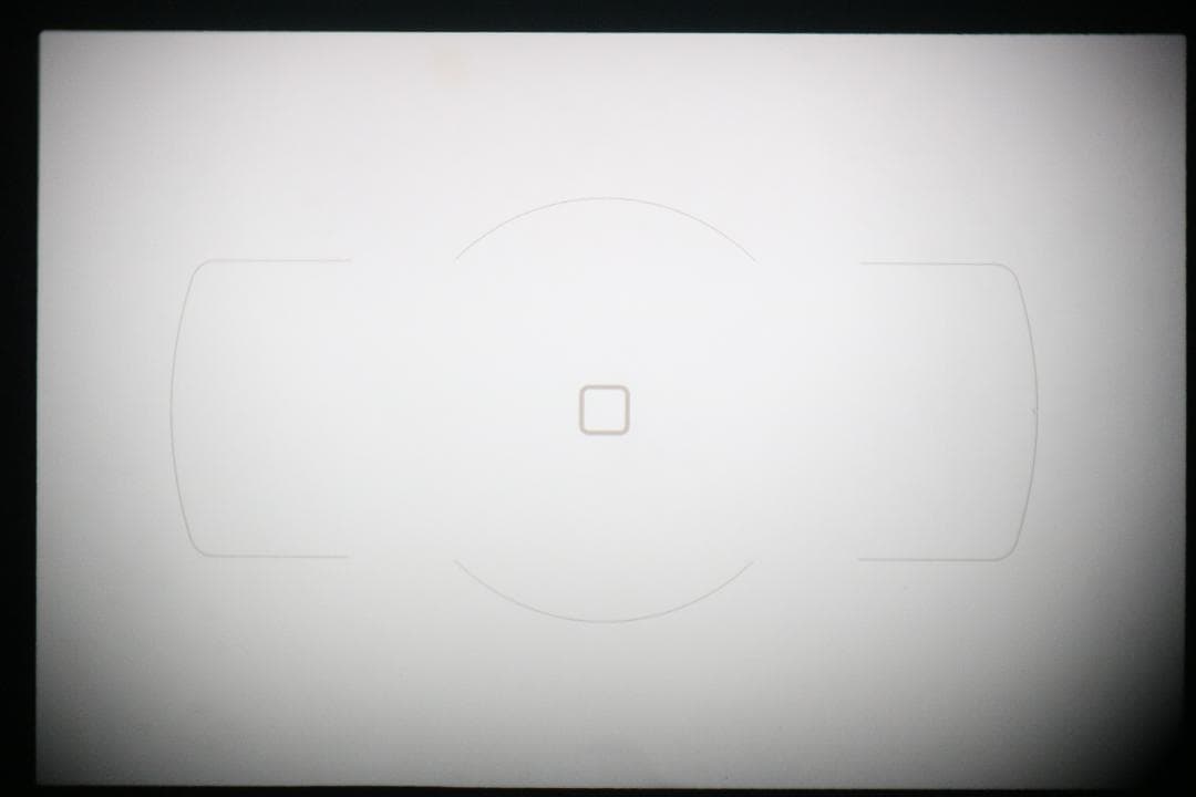 本格派⭐S回数195回！新品級 Nikon D7000⭐フル装備キット⭐一眼レフ