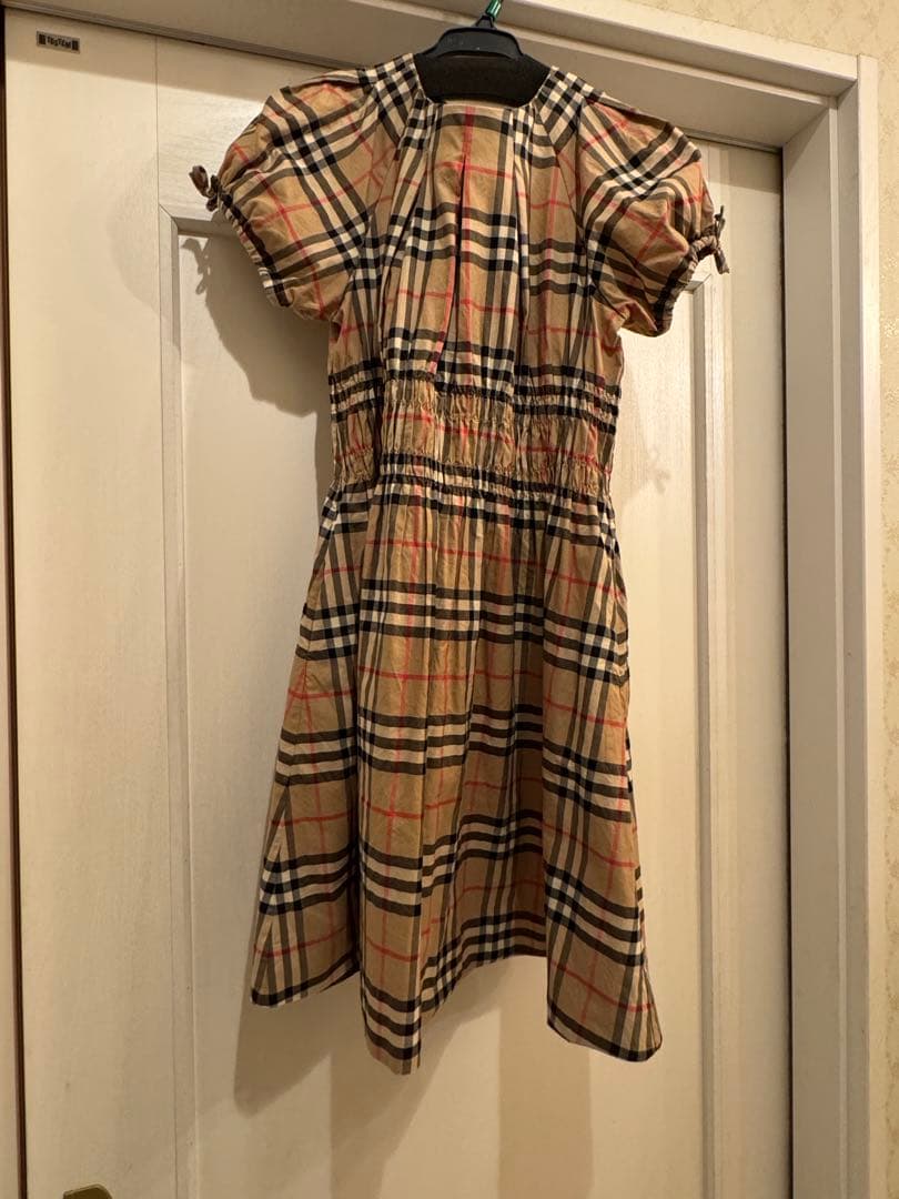 バーバリー　半袖ワンピース　10Y 140