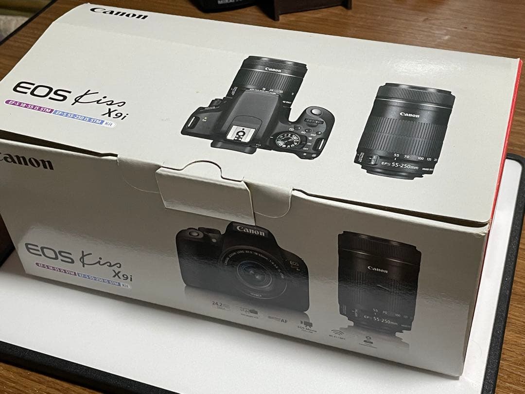 Canon Kiss X9i Wi-Fi対応レンズ３本セットＸ9i専用雑誌付