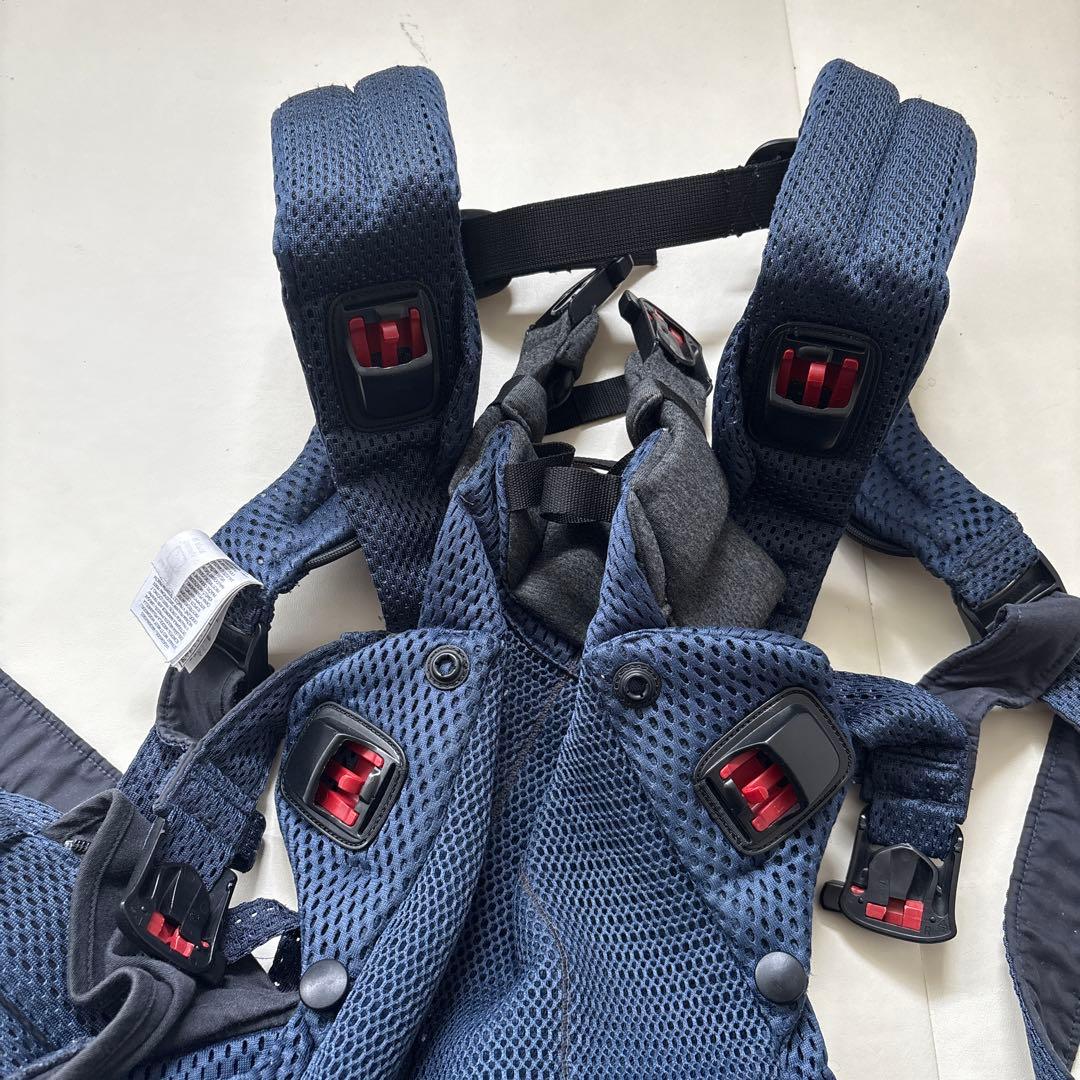 【最終お値下げ】ベビービョルン ベビーキャリアハーモニー（ネイビーブルー）