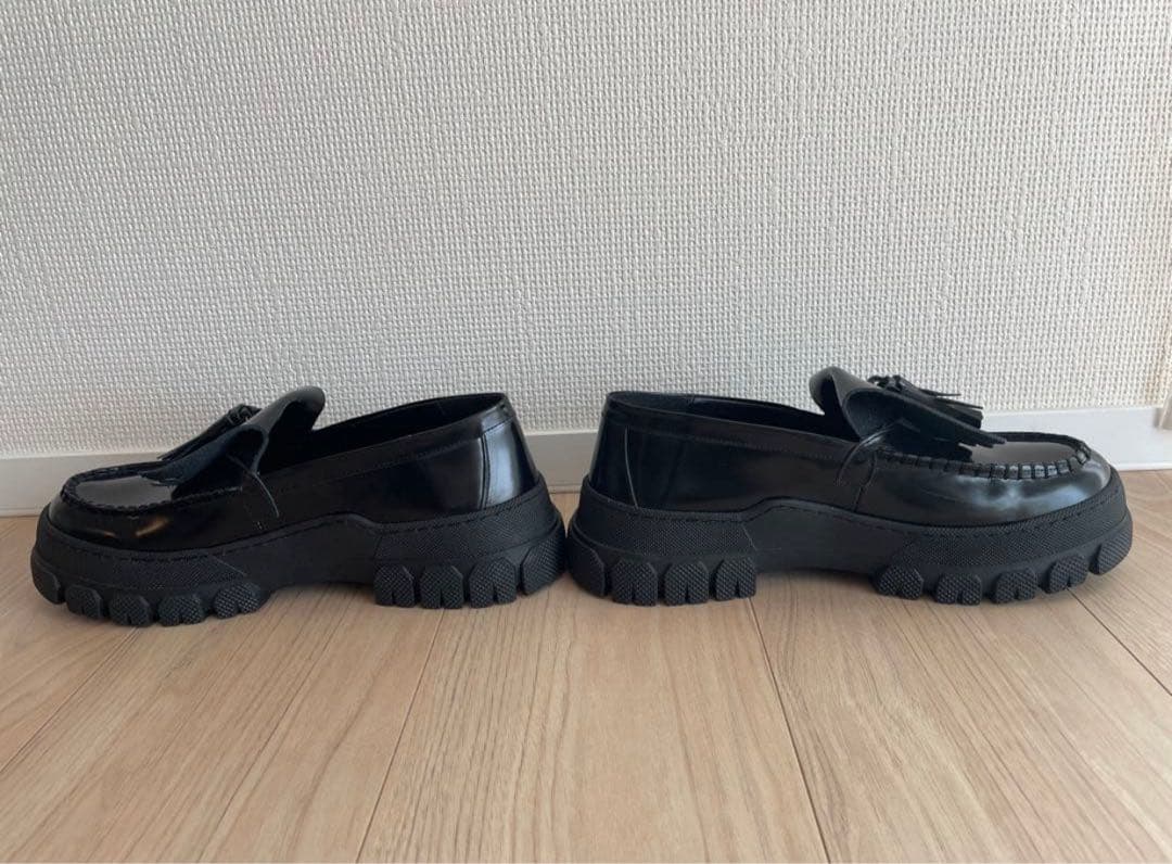 WEEKEND Max Maraマックスマーラ トラックソール　ローファー