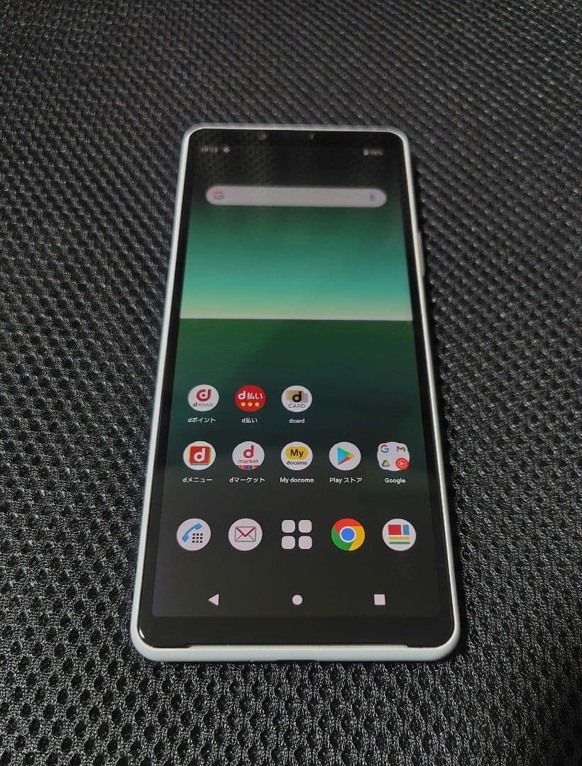 Xperia SO-41A ホワイト