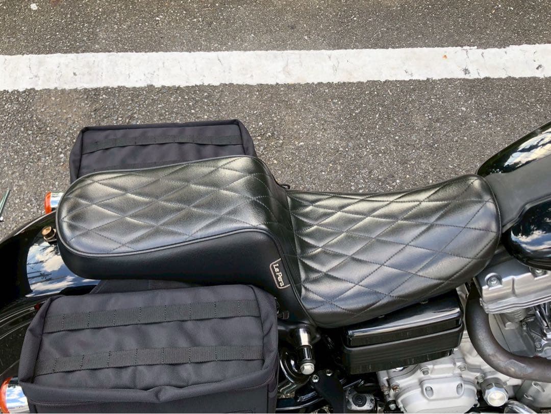 06 ダイナ LePera ラペラ　チェロキーシート ダイアモンドステッチ