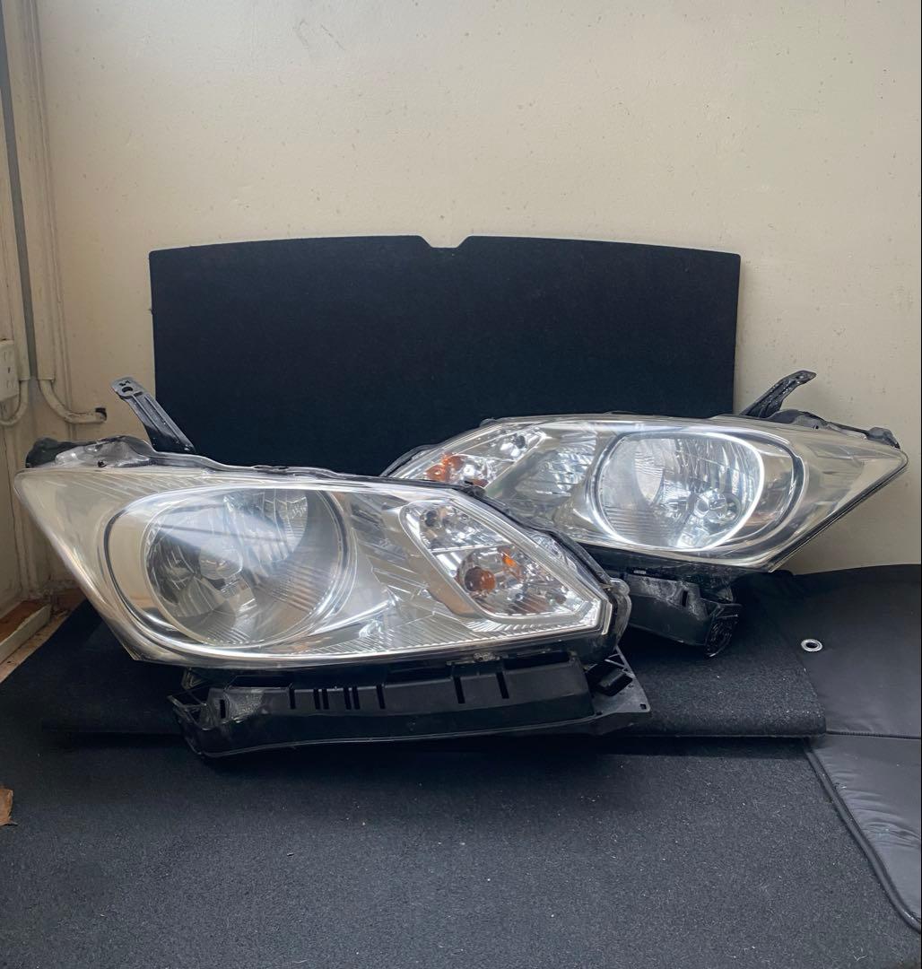 ホンダ フリード GB3 GB4 前期 純正 HIDヘッドライト 左右セット