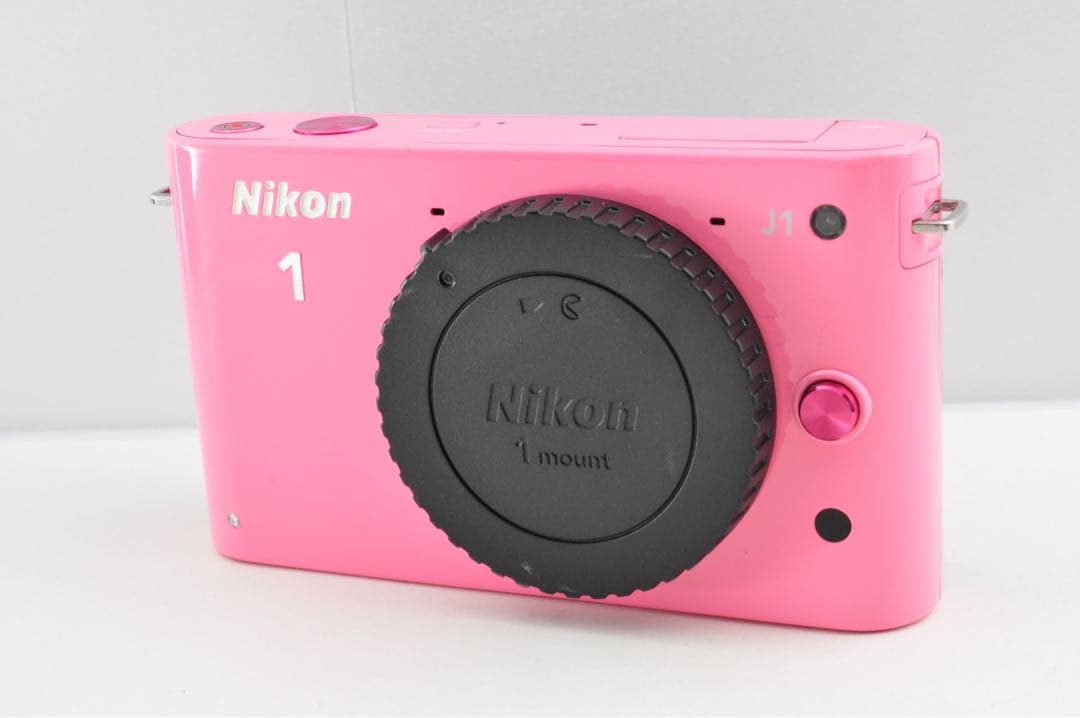 美品　Nikon 1 J1 ピンク ショット数2203回　ミラーレス 一眼