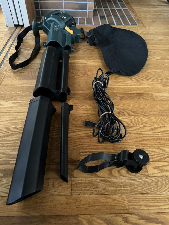 ⭐お値下げ⭐新品 大型バキュームブロアー／モデルルーム備品 落ち葉掃除にどうぞ！