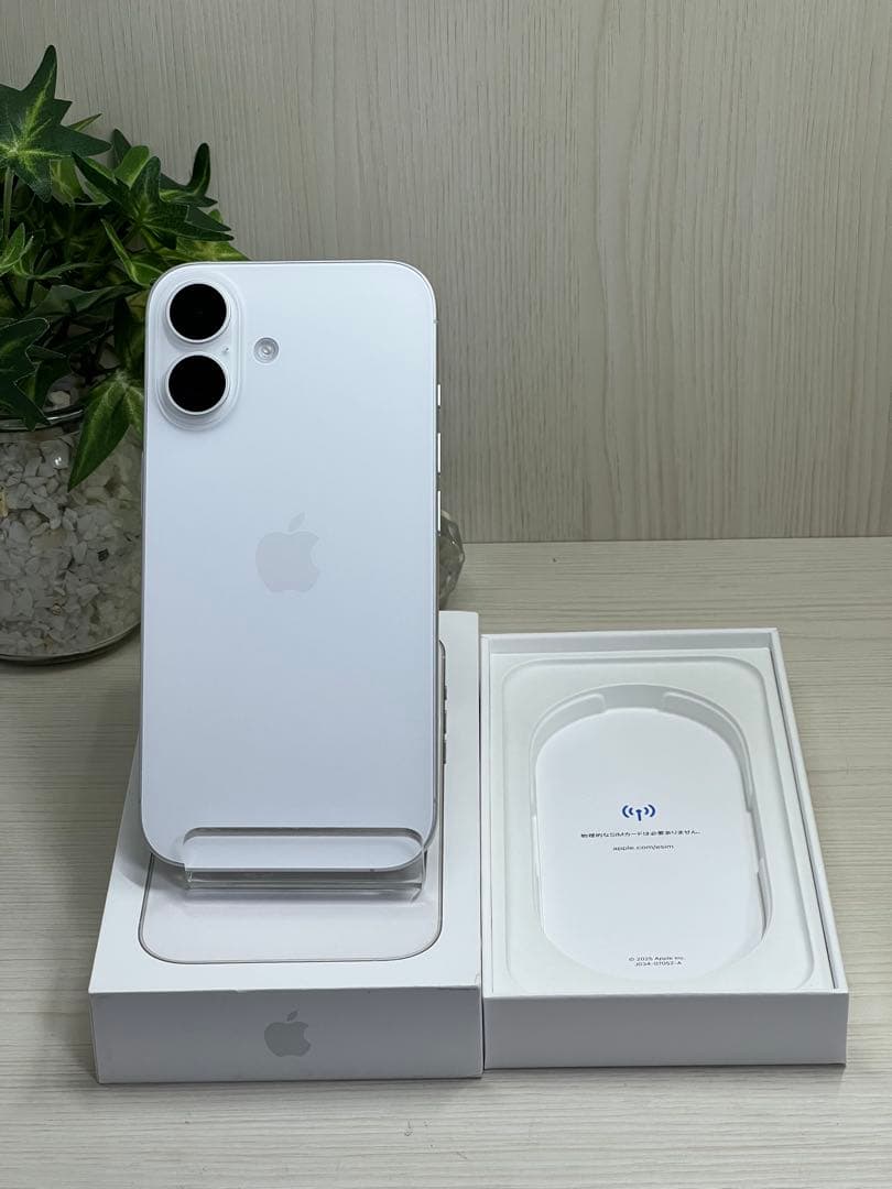 ✅✨ほぼ新品・100％✨iPhone 16 128GB❣️AppleCare付き