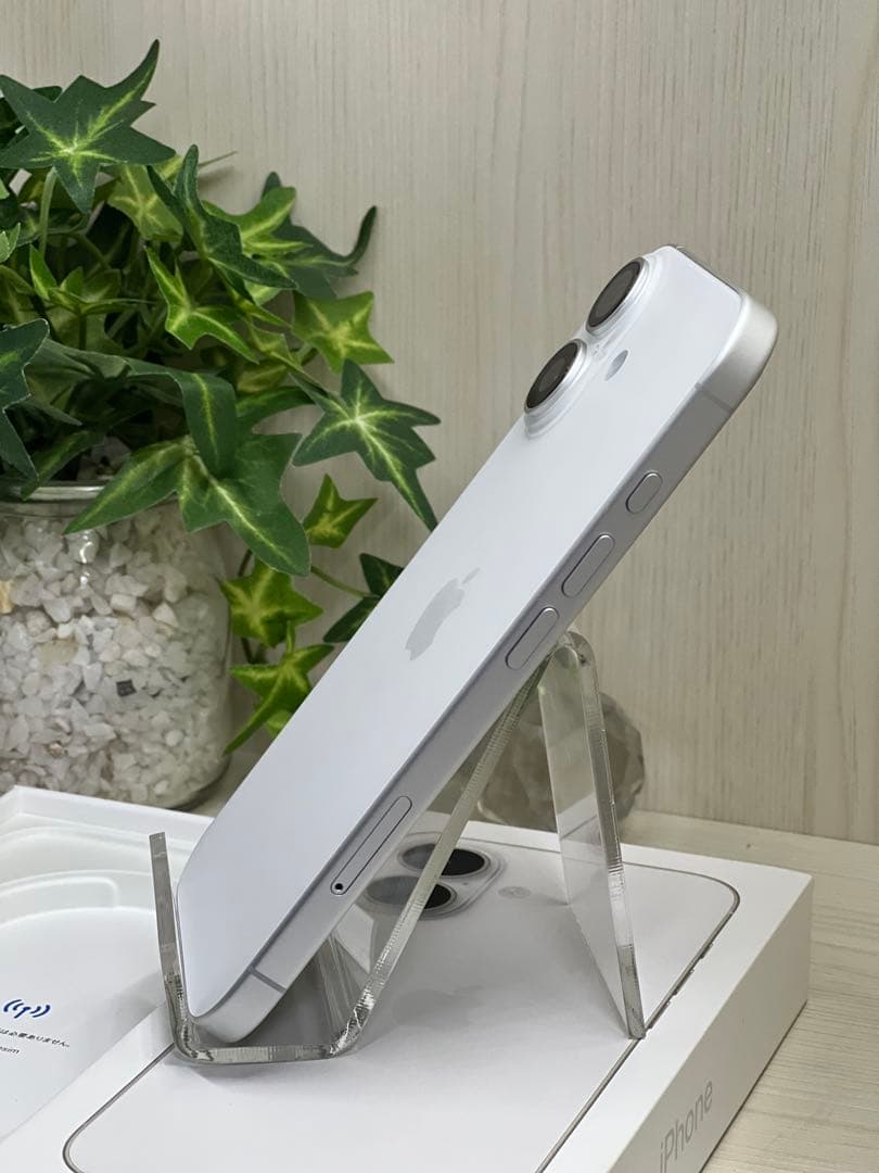 ✅✨ほぼ新品・100％✨iPhone 16 128GB❣️AppleCare付き
