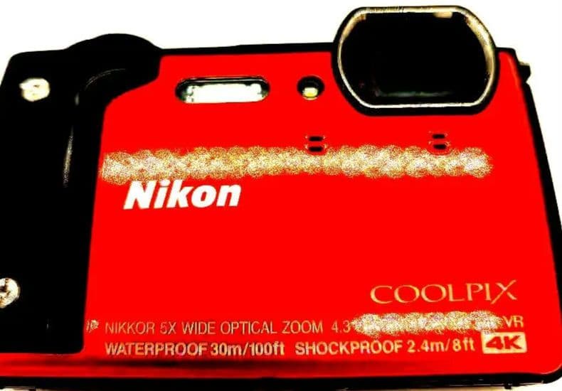 さーもんジャケット付美品 Nikon COOLPIX W300 防水