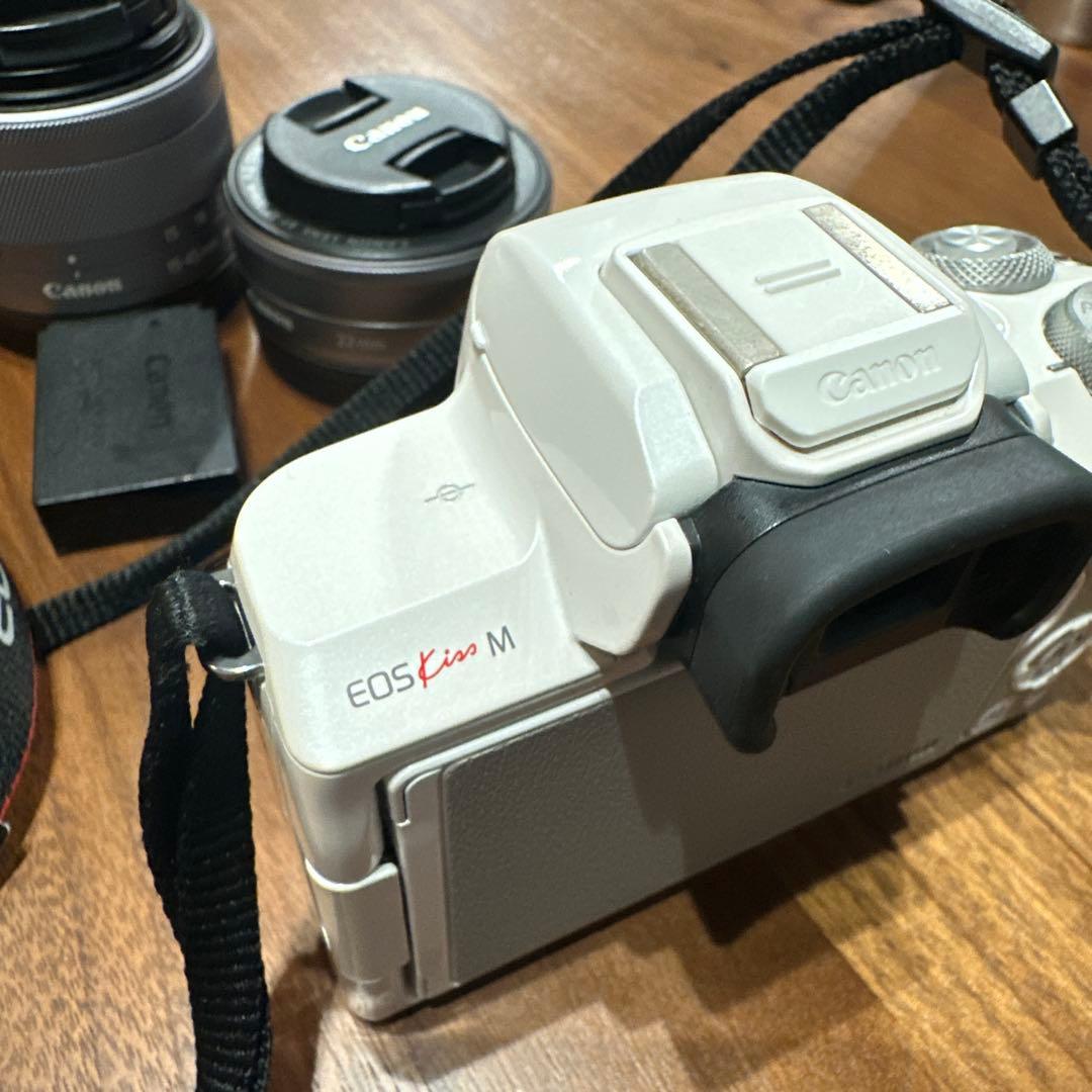 美品　Canon kiss M