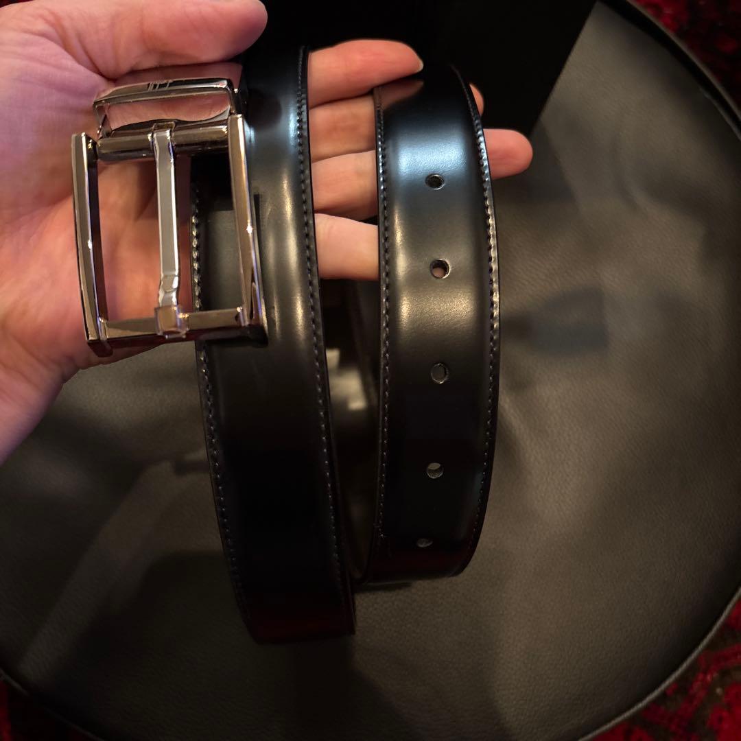 新品未使用dunhill ダンヒル イタリア製本革ブラックベルト