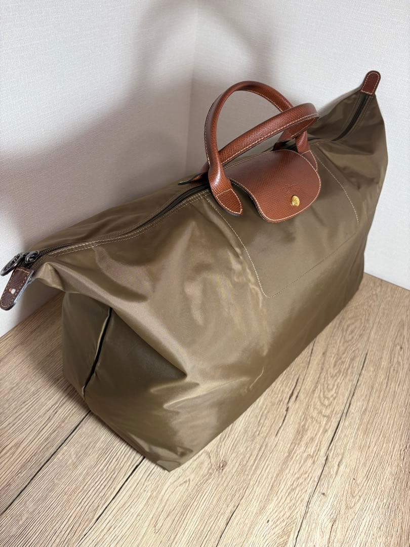 オリーブグリーン ボストンバッグ