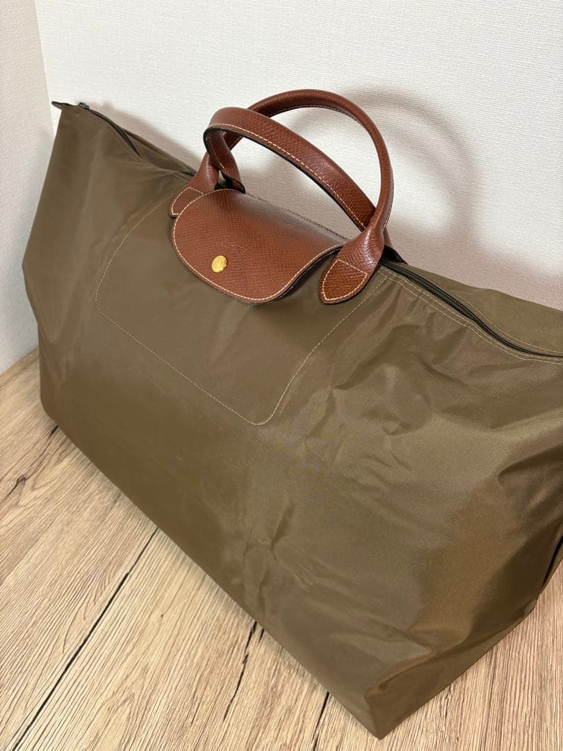 オリーブグリーン ボストンバッグ