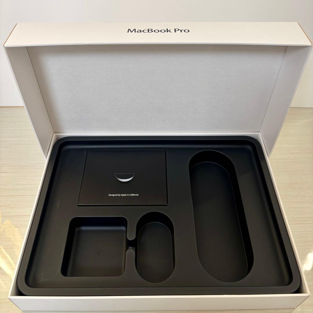 MacBook本体 MacBook Pro 13 inch Retina, Late 2013