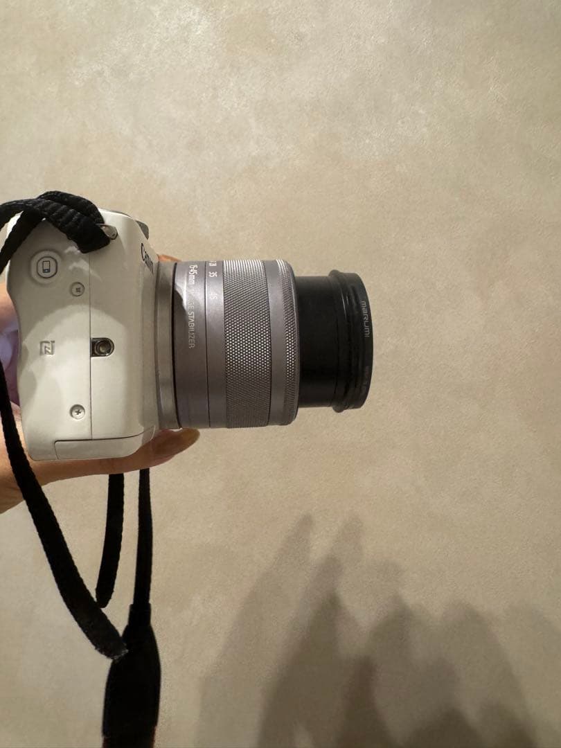 【チェック済】Canon EOS M10 ミラーレスカメラ