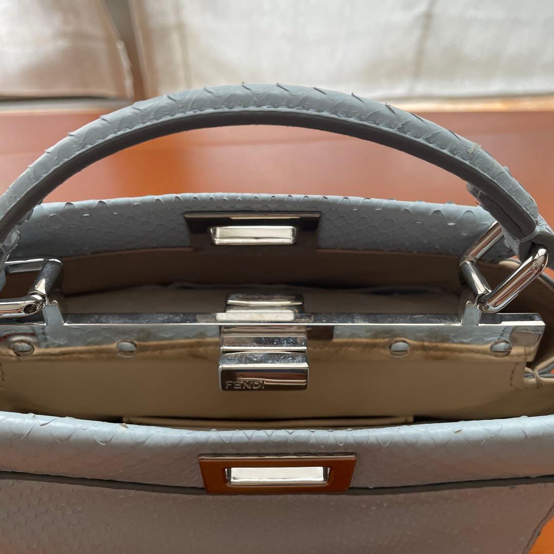 美品　Fendi 花柄刺繍 ハンドバッグ 水色