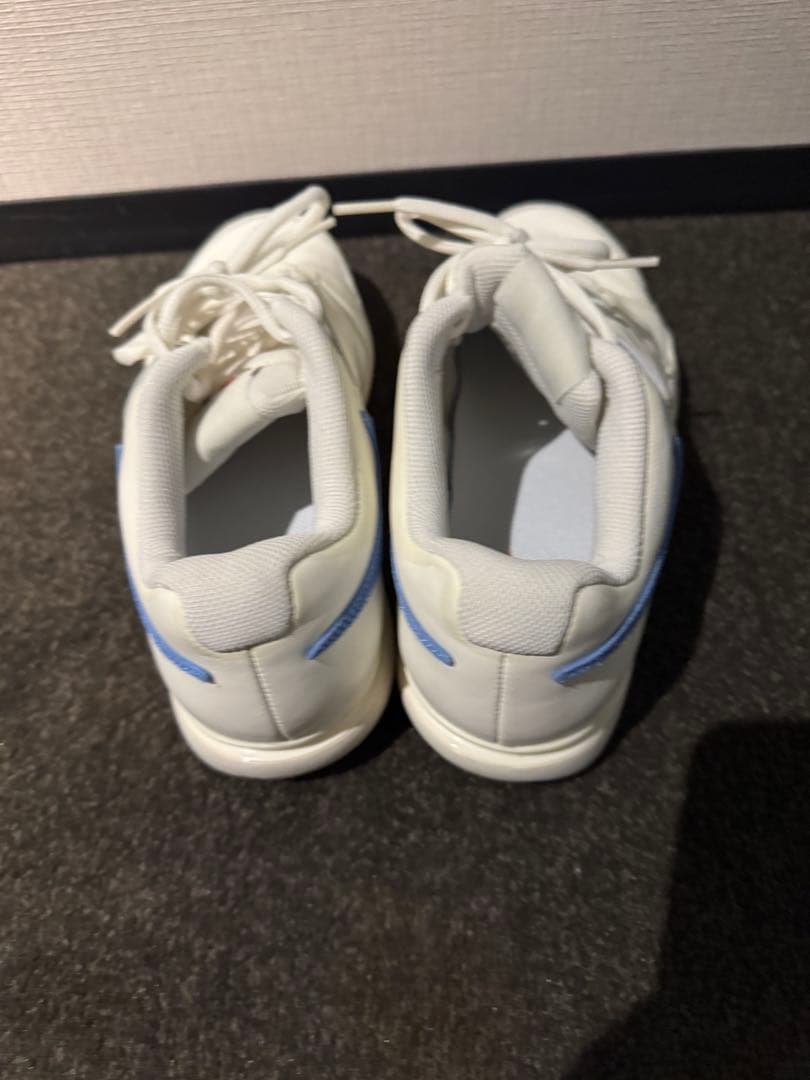 ナイキコート エア ズーム ヴェイパー 9.5 ツアー レザー メンズ 27㎝