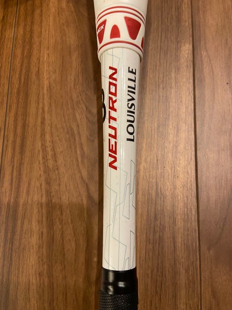 ルイスビルスラッガー　ニュートロン　78cm 少年軟式バット セミトップバランス