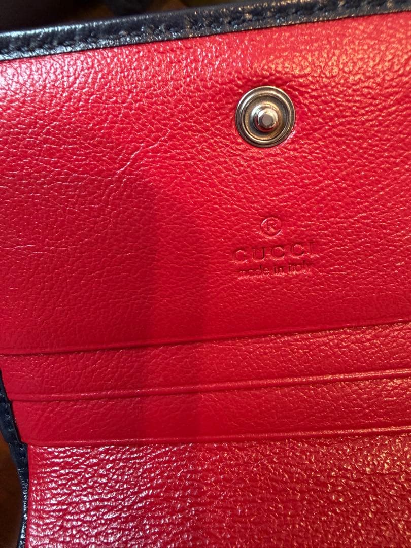 GUCCI グッチ　二つ折り財布 青 ピンク GGパターン