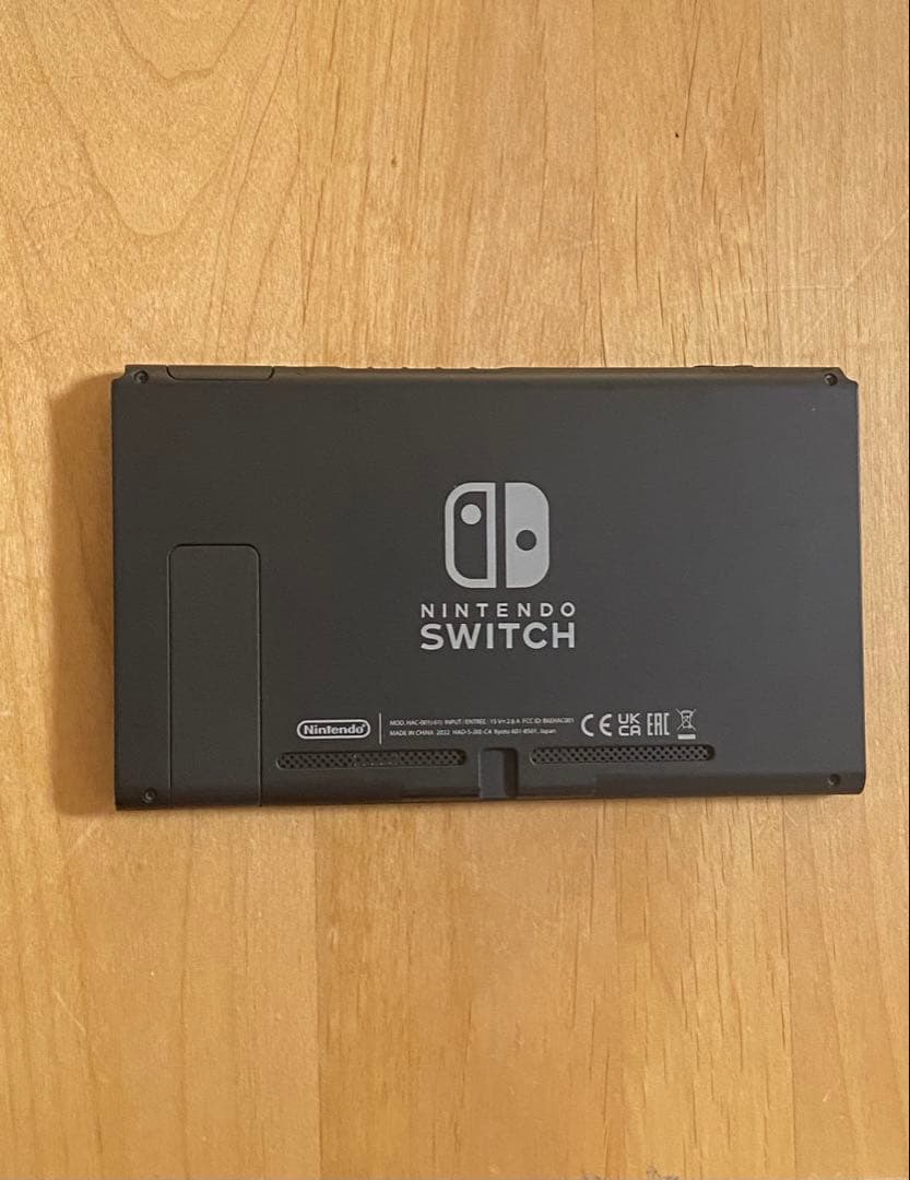 美品　Nintendo Switch 本体　2022年製