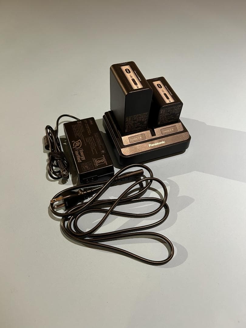 【すぅ】AG-CX350＋バッテリーパック＋ケース＋レインジャケット