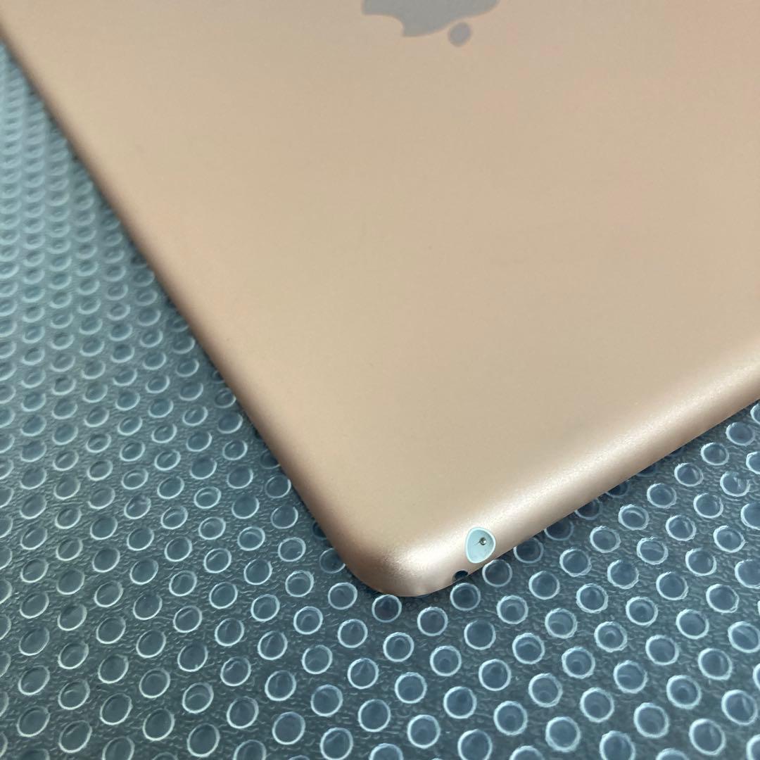 1009 電池ほぼ新品☆比較的美品☆iPad6第6世代32GB WIFIモデル☆