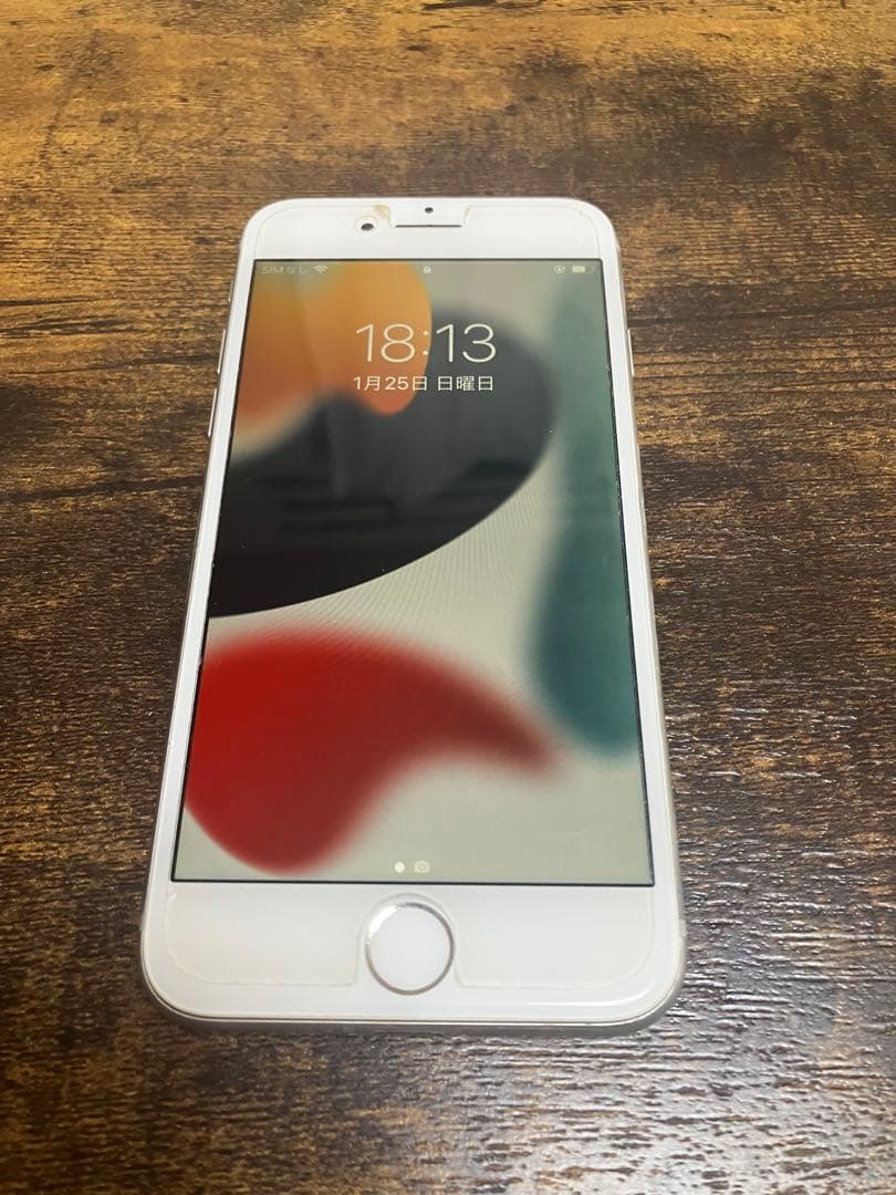 Apple iPhone 8 シルバー 本体 SIMロックあり