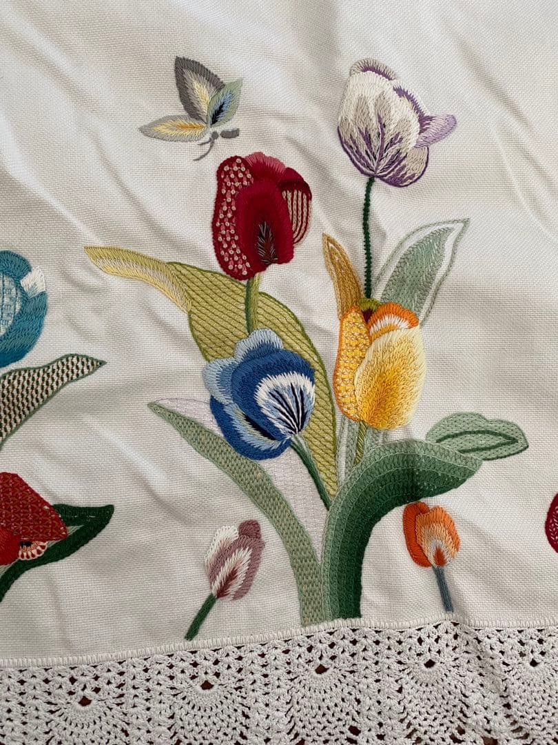 ハンドメイド　手刺繍　ソファカバー